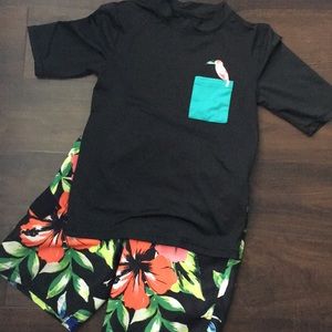 [Cat & Jack] swimming trunks and rash guard 🌺 🦜